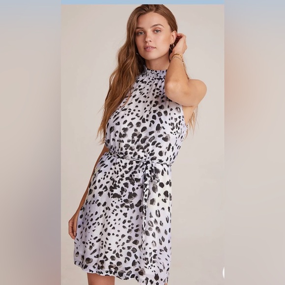 Anthropologie Dresses & Skirts - Bella Dahl Smocked Neck Dress by Cloth and Stone Anthropologie Size Large